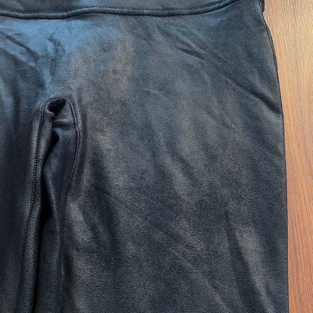 SPANX black shiny leather looking stretch leggings ankle pants stretch pants siz - Picture 6 of 6